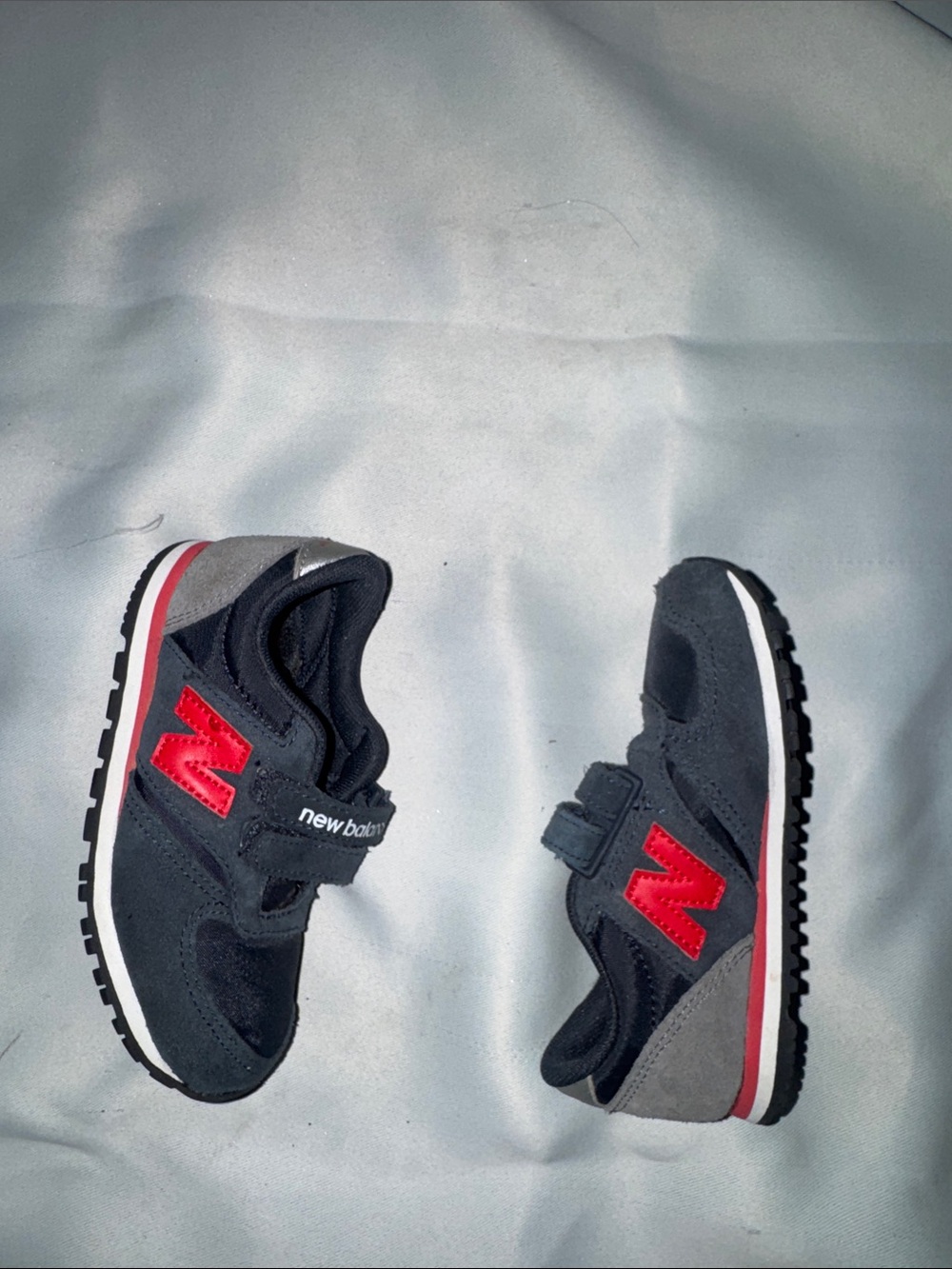 New Balance Kids Black & Red Velcro Athletic Sneakers
